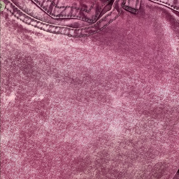 TYTE | Skinny Pink Acid Wash Jeans - Picture 5 of 8